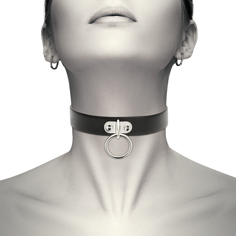 COLLAR CUERO WOMAN FETISH